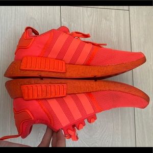 Adidas Sneakers